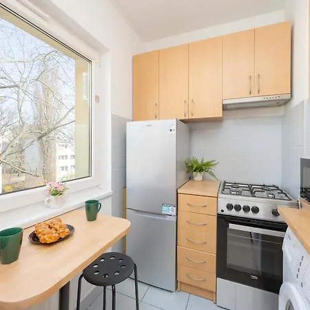 Daire Bright In Warsaw's Wola Next To The Metro By Renters *